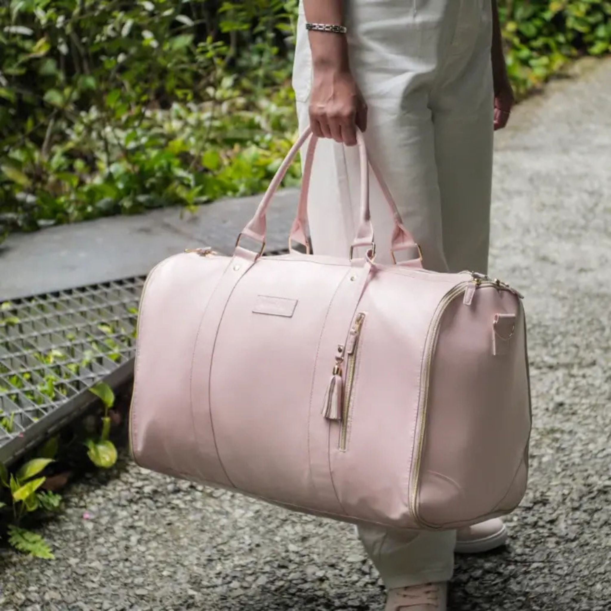 megaback jennibag travel duffle bag