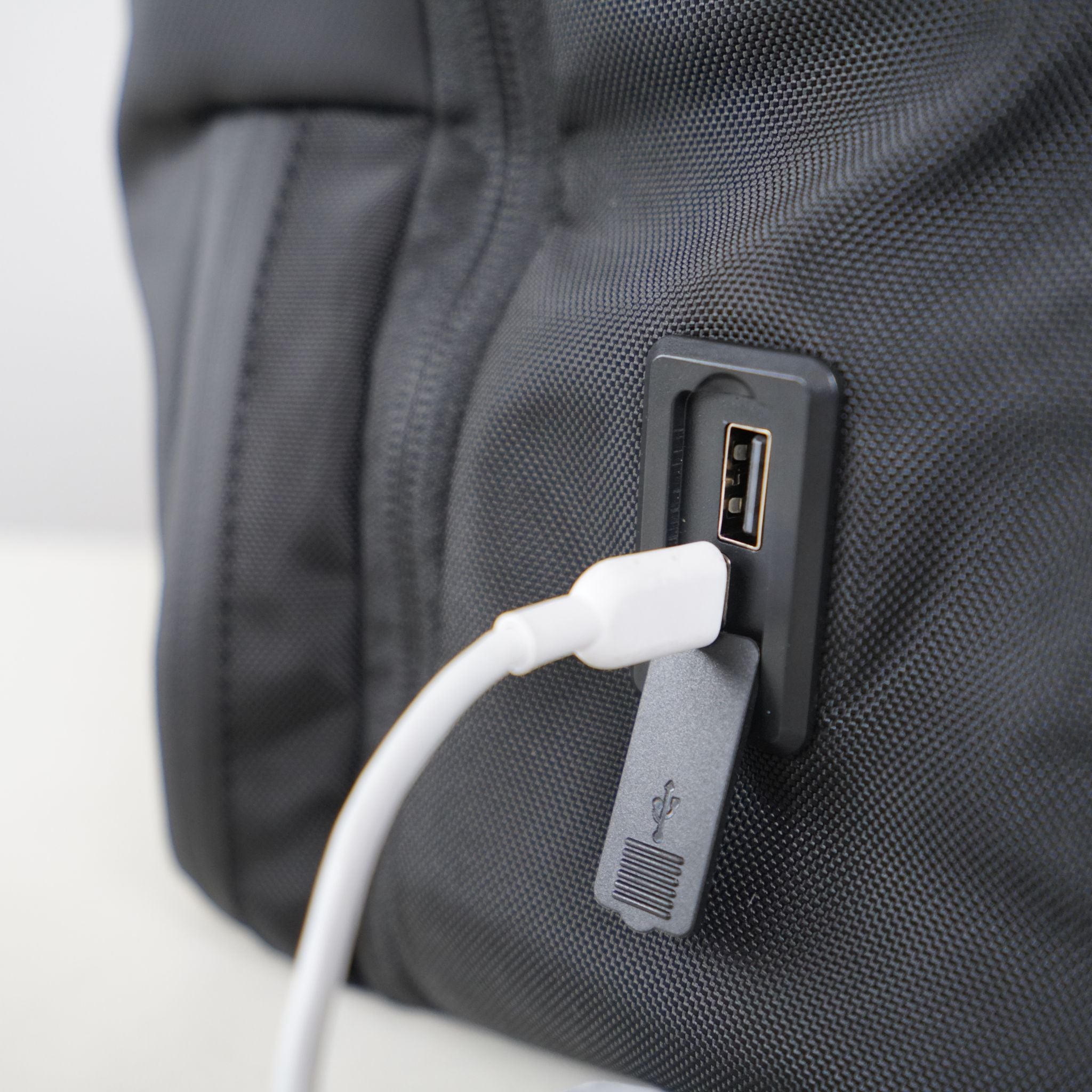 Vacuum Seal Backpack USB Port - MEGEABACK