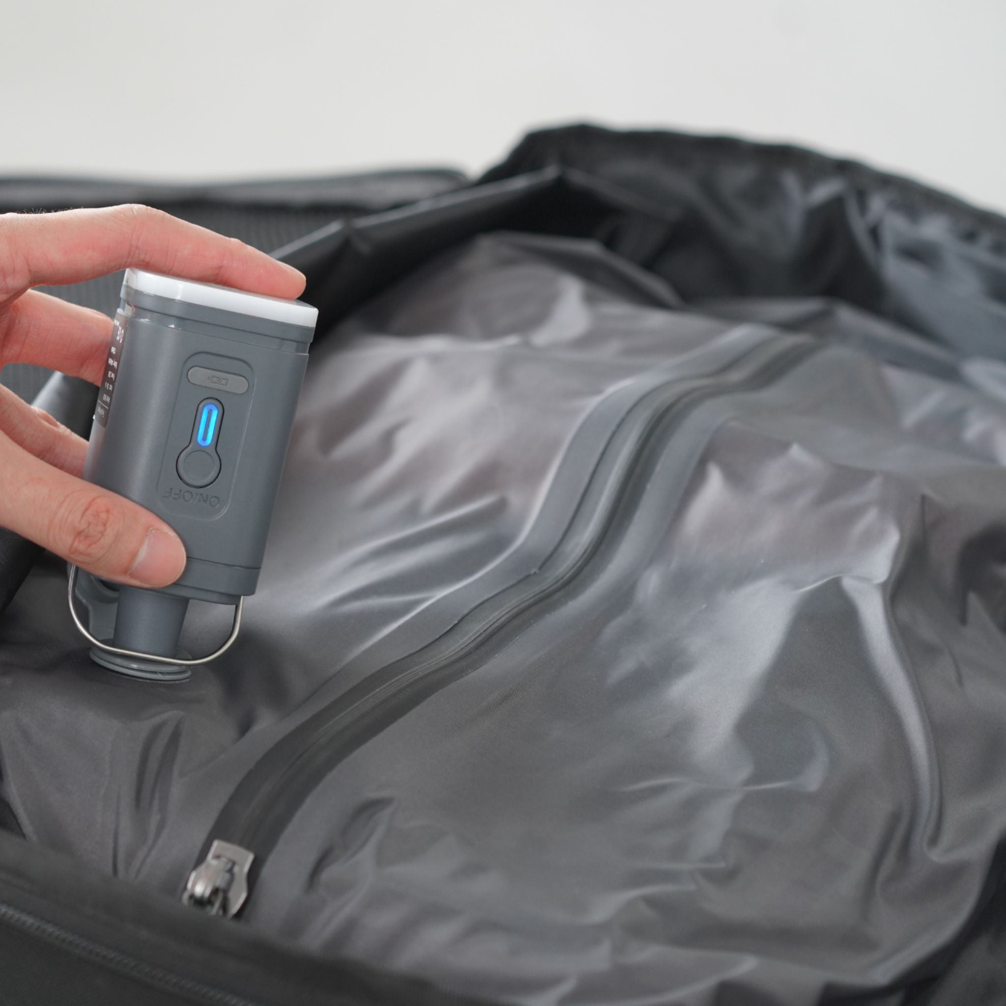 Backpack with Vacuum Seal - MEGABACK